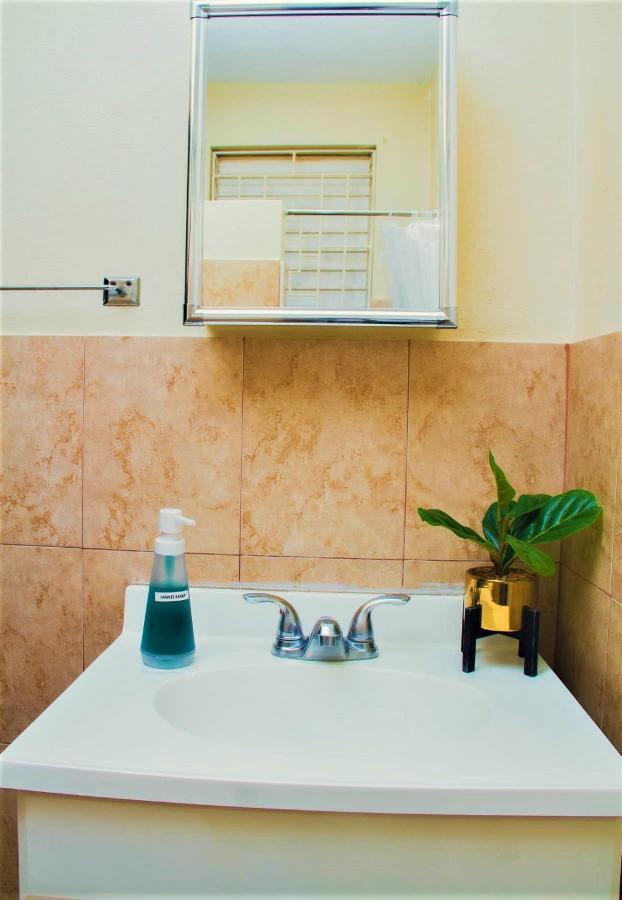 イベンチュアリー B&B ニュー キングストン エクステリア 写真